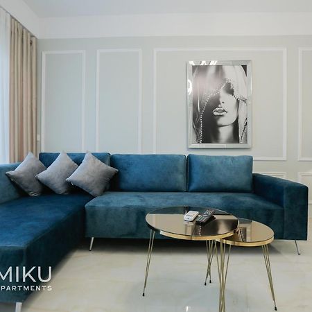 Miku Apartment - Vibrant 1Bd Apartment At Olympic Residence Tirana Esterno foto
