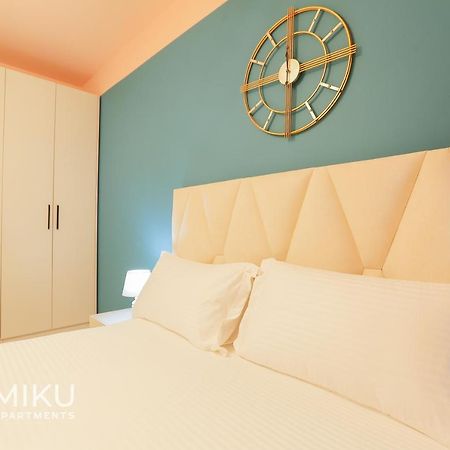 Miku Apartment - Vibrant 1Bd Apartment At Olympic Residence Tirana Esterno foto