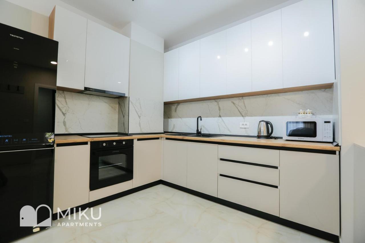 Miku Apartment - Vibrant 1Bd Apartment At Olympic Residence Tirana Esterno foto