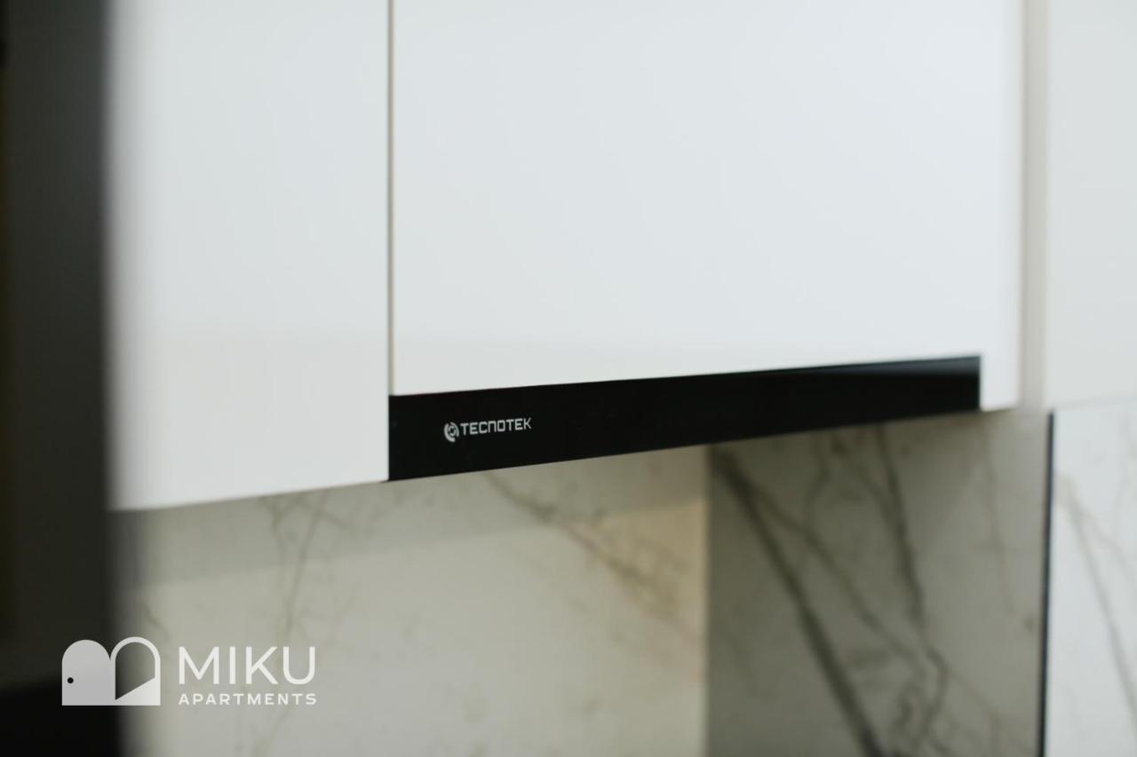 Miku Apartment - Vibrant 1Bd Apartment At Olympic Residence Tirana Esterno foto